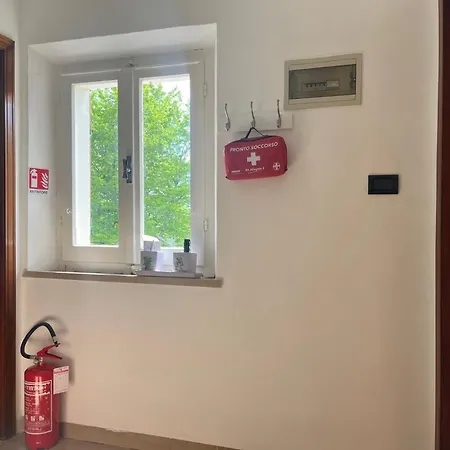 Pina - 3 Panzió Montemarciano